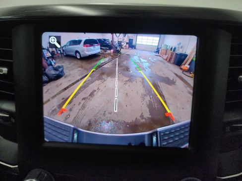 Used 2021 RAM 3500 Laramie image 19