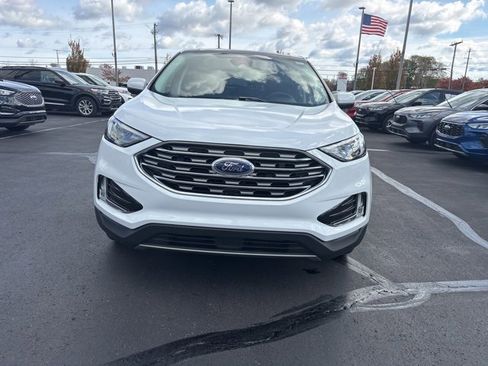 Certified 2022 Ford Edge SEL w/ Convenience Package image 2