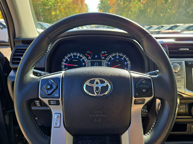 Used 2018 Toyota 4Runner SR5 Premium AWD/4WD image 4