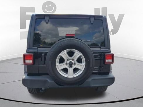 Used 2022 Jeep Wrangler Unlimited Sport AWD/4WD image 4