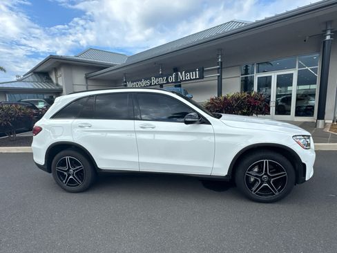 Used 2022 Mercedes-Benz GLC 300 image 3