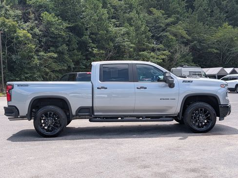 Used 2026 Chevrolet Silverado 2500 LT w/ Trail Boss Package AWD/4WD image 10