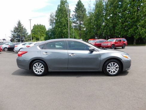 Used 2017 Nissan Altima 2.5 S FWD image 20