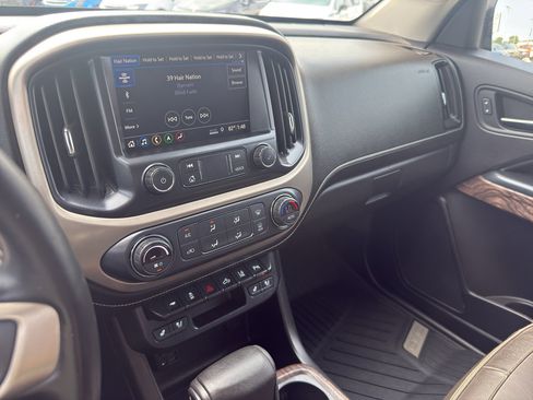 Used 2021 GMC Canyon Denali AWD/4WD image 22