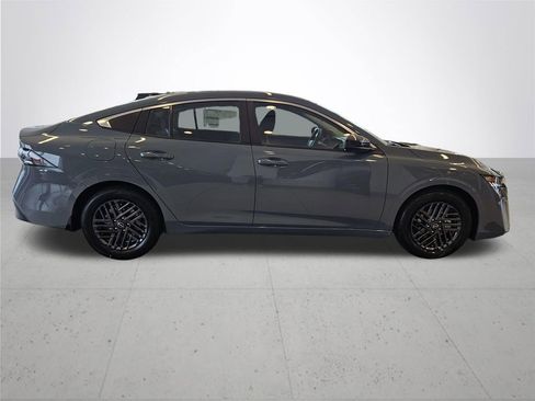New 2026 Nissan Sentra SV w/ Floor Mat Package image 6