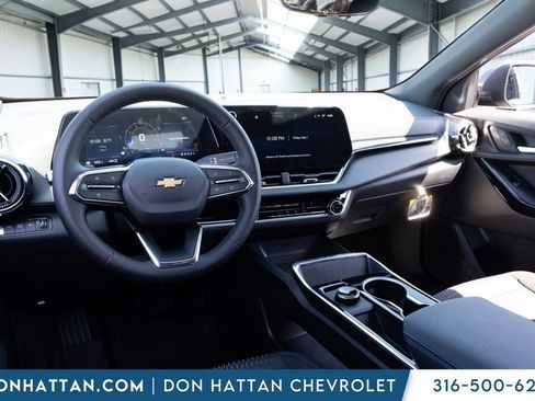 New 2026 Chevrolet Equinox LT w/ Safety and Technology Package AWD/4WD image 14