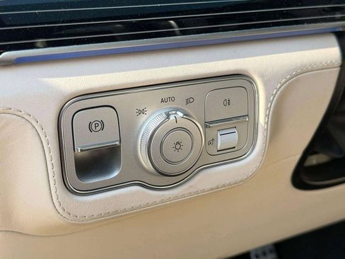 Used 2024 Mercedes-Benz GLE 53 AMG 4MATIC image 39