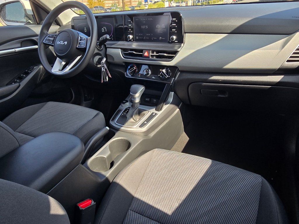 Used 2026 Kia Seltos LX AWD/4WD image 28