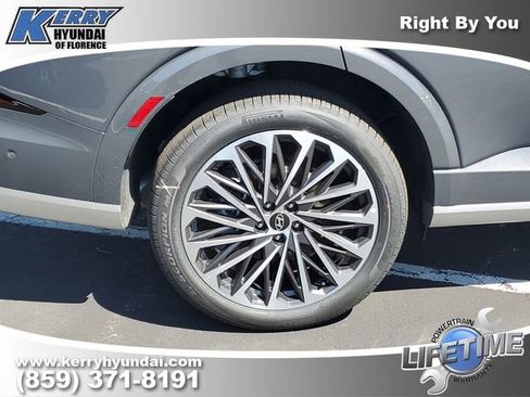 New 2026 Hyundai Palisade Calligraphy FWD image 5