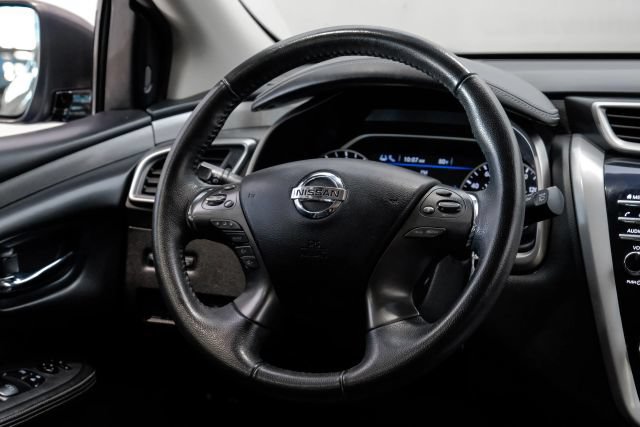 Used 2020 Nissan Murano SV w/ Premium Package AWD/4WD image 24