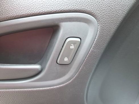 Used 2019 Chevrolet Colorado W/T w/ WT Convenience Package image 49