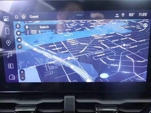 New 2026 Chevrolet Equinox RS w/ Convenience Package III AWD/4WD image 24