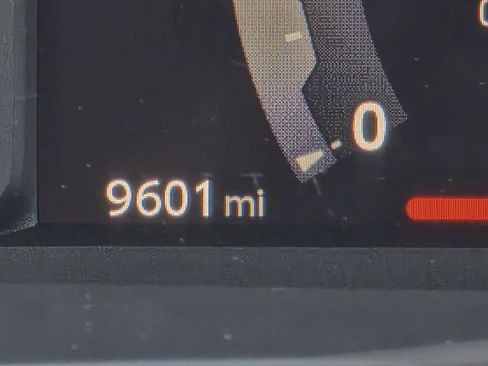 Used 2025 Toyota Tacoma SR image 29