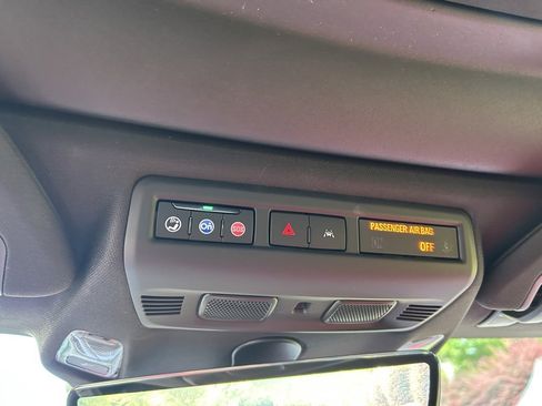 Used 2025 Chevrolet Corvette Z06 image 55