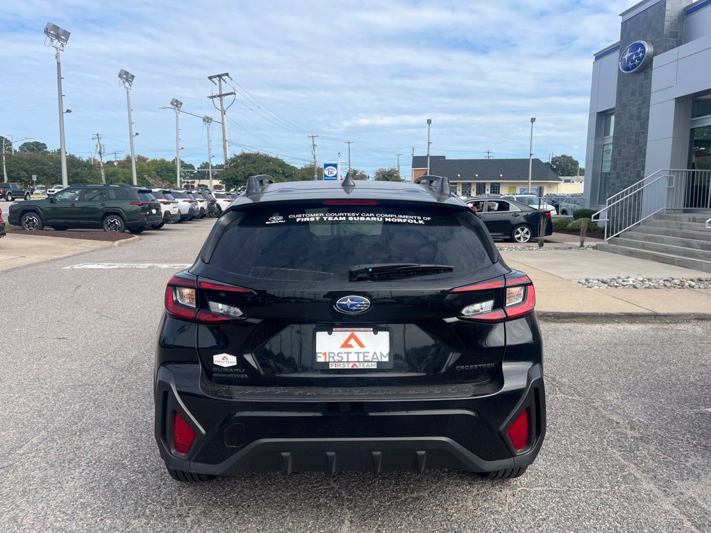 Used 2026 Subaru Crosstrek 2.5i Premium AWD/4WD image 5
