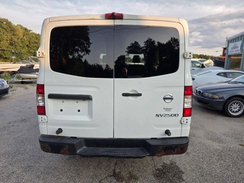 Used 2017 Nissan NV 2500 SV w/ Technology Package RWD image 10