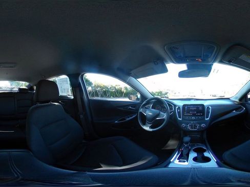 Used 2024 Chevrolet Malibu LT image 41