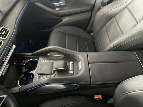 Used 2024 Mercedes-Benz GLS 450 4MATIC image 21