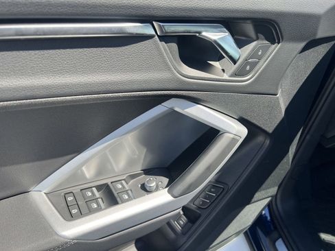 New 2025 Audi Q3 2.0T Premium image 22