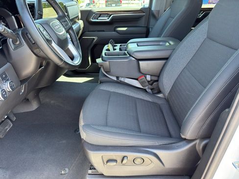 Used 2024 GMC Sierra 1500 Elevation AWD/4WD image 12