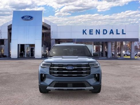 Used 2026 Ford Explorer Active w/ Active Comfort Package AWD/4WD image 6