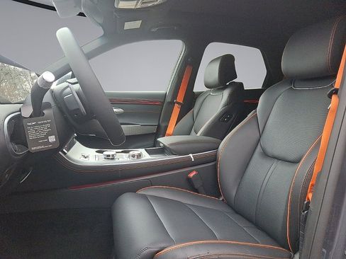 New 2026 Genesis GV70 2.5T Sport Prestige AWD/4WD image 15