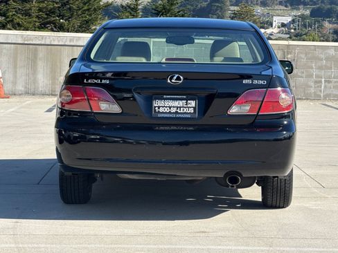 Used 2004 Lexus ES 330 image 9