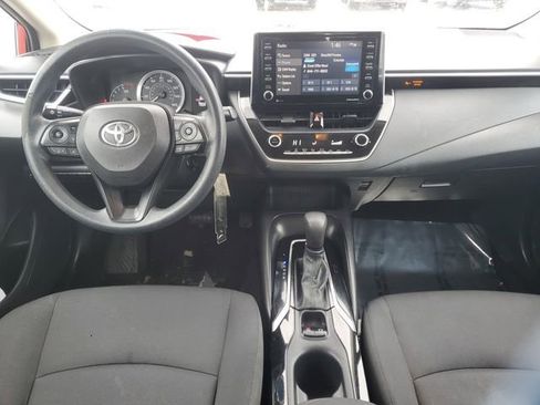 Used 2021 Toyota Corolla LE image 23