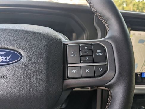 New 2025 Ford F150 Lariat w/ Equipment Group 502A High image 31