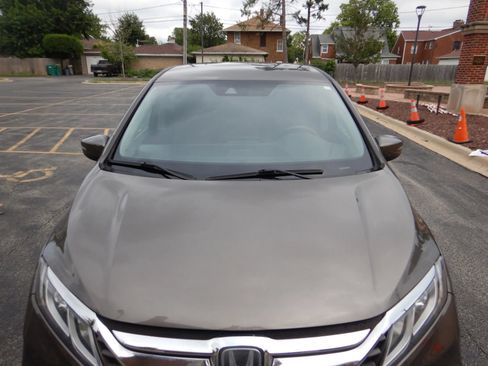 Used 2020 Honda Odyssey EX image 3