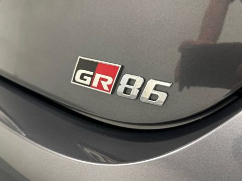 Certified 2022 Toyota GR86 Premium RWD image 18