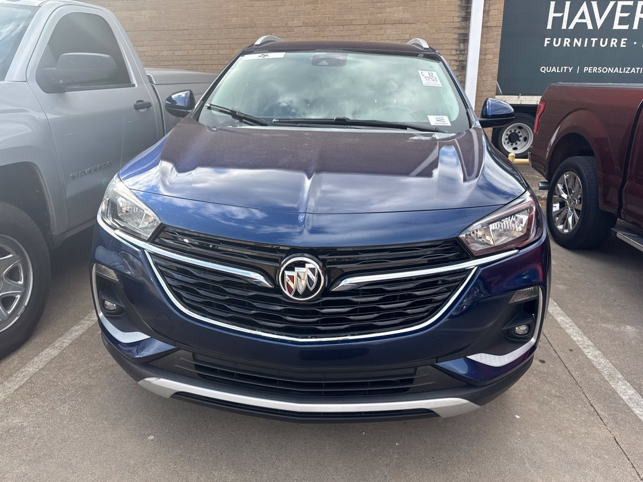 Used 2023 Buick Encore GX Select FWD image 2