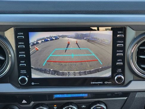 Used 2023 Toyota Tacoma TRD Sport image 32