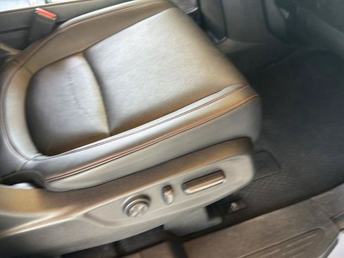 Used 2025 Honda Odyssey Sport-L image 24