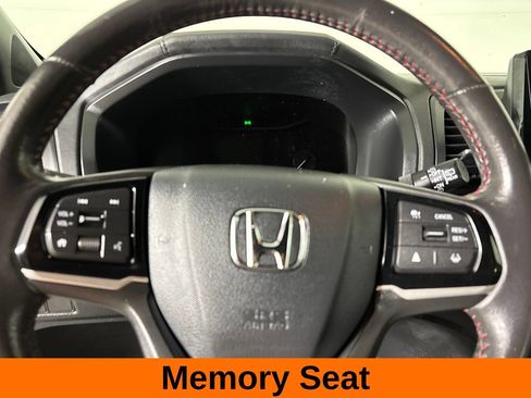 Used 2025 Honda Odyssey Sport-L image 14