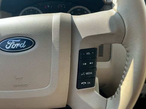 Used 2012 Ford Escape XLT FWD image 19