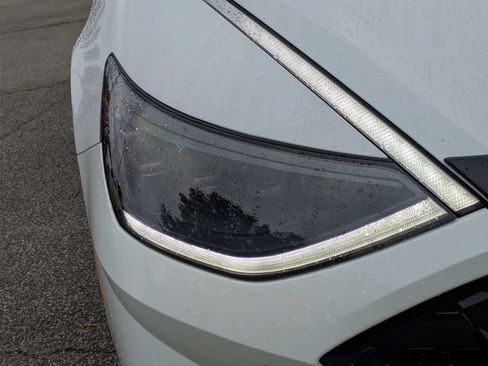 Used 2020 Hyundai Sonata Limited FWD image 9
