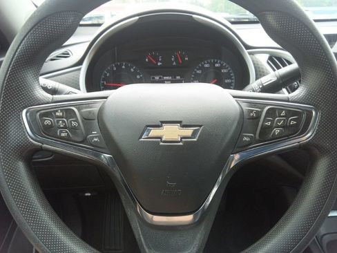 Used 2023 Chevrolet Malibu LT FWD image 22