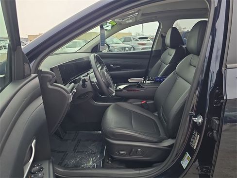 Certified 2025 Hyundai Tucson SEL image 11