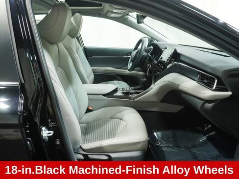 Used 2024 Toyota Camry SE w/ Cold Weather Package AWD/4WD image 12