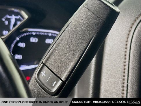 Used 2022 GMC Sierra 2500 AT4 image 18