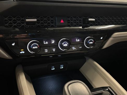 Used 2024 Honda Accord EX-L image 15