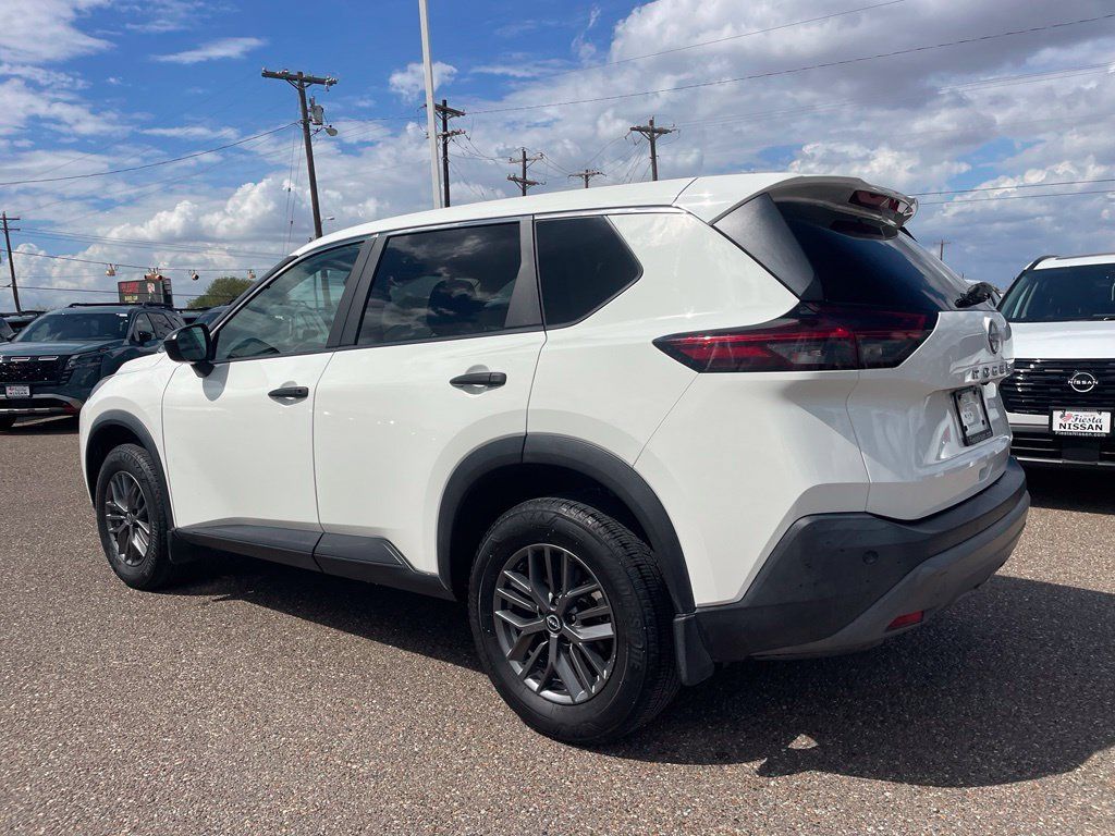 Certified 2023 Nissan Rogue S FWD image 5