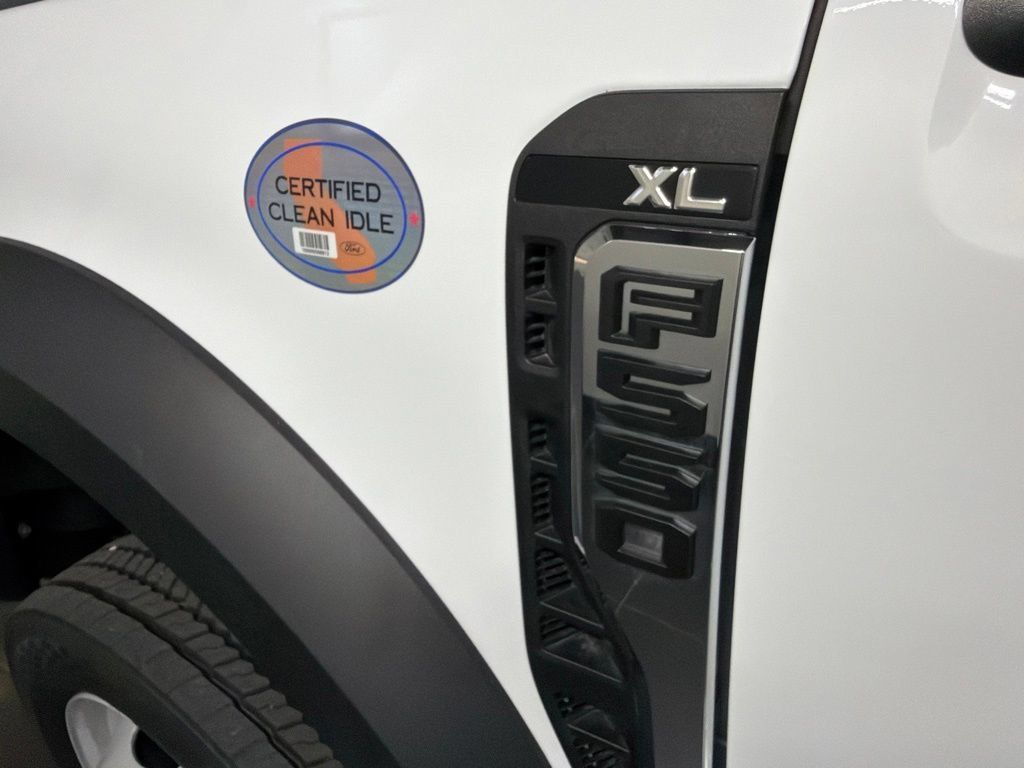New 2026 Ford F550 4x4 Regular Cab Super Duty image 26