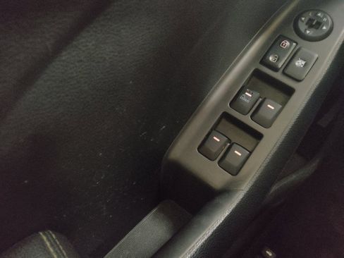 Used 2017 Kia Forte LX w/ LX Popular Package image 27