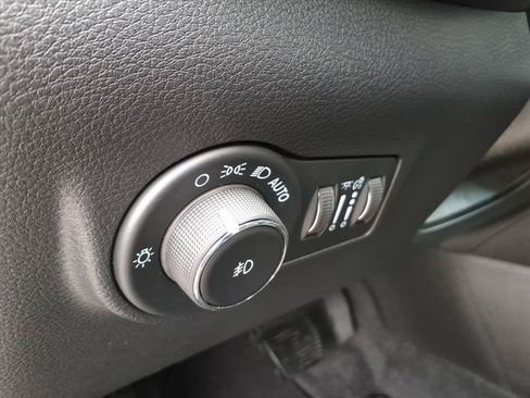 New 2026 Jeep Compass Latitude AWD/4WD image 22