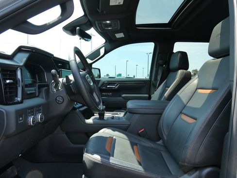 Certified 2024 GMC Sierra 1500 AT4 w/ Technology Package AWD/4WD image 23
