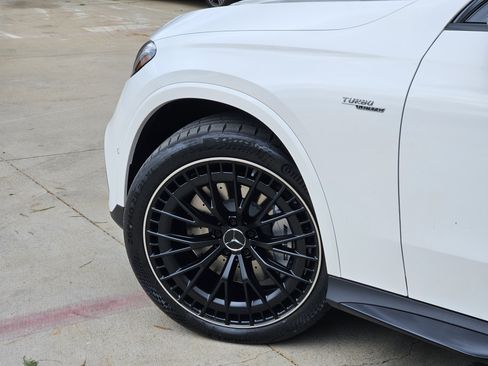 New 2026 Mercedes-Benz GLC 43 AMG AMG 43 image 5