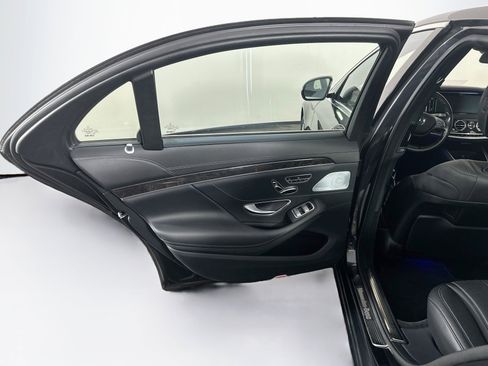 Used 2016 Mercedes-Benz S 550 4MATIC Sedan image 26