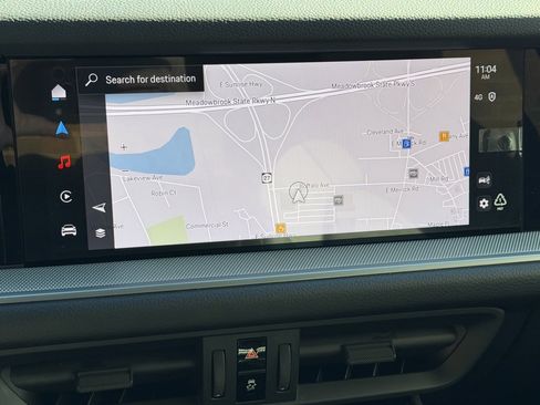 Used 2025 Porsche Cayenne image 14